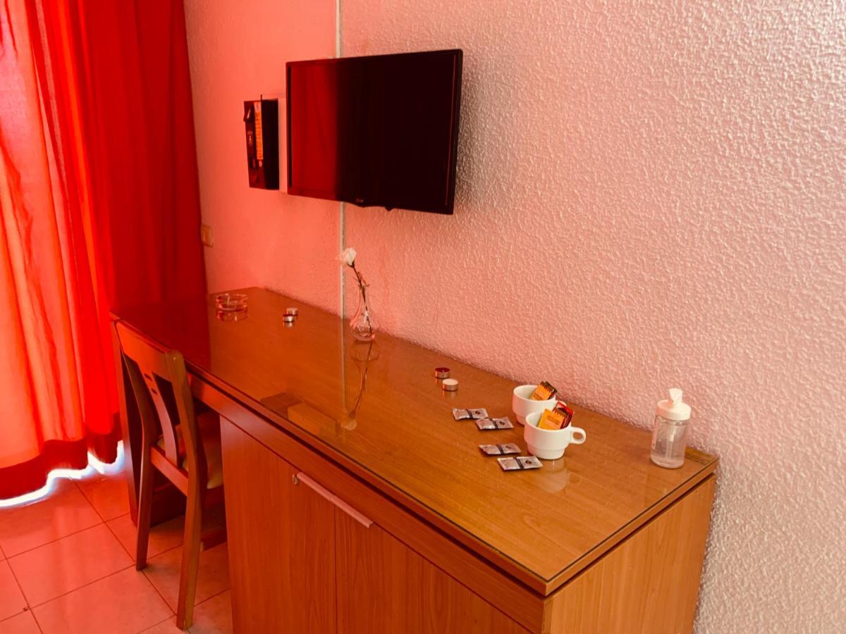 Pondemar Apartaments Vistas Playa Feñabe 外观 照片