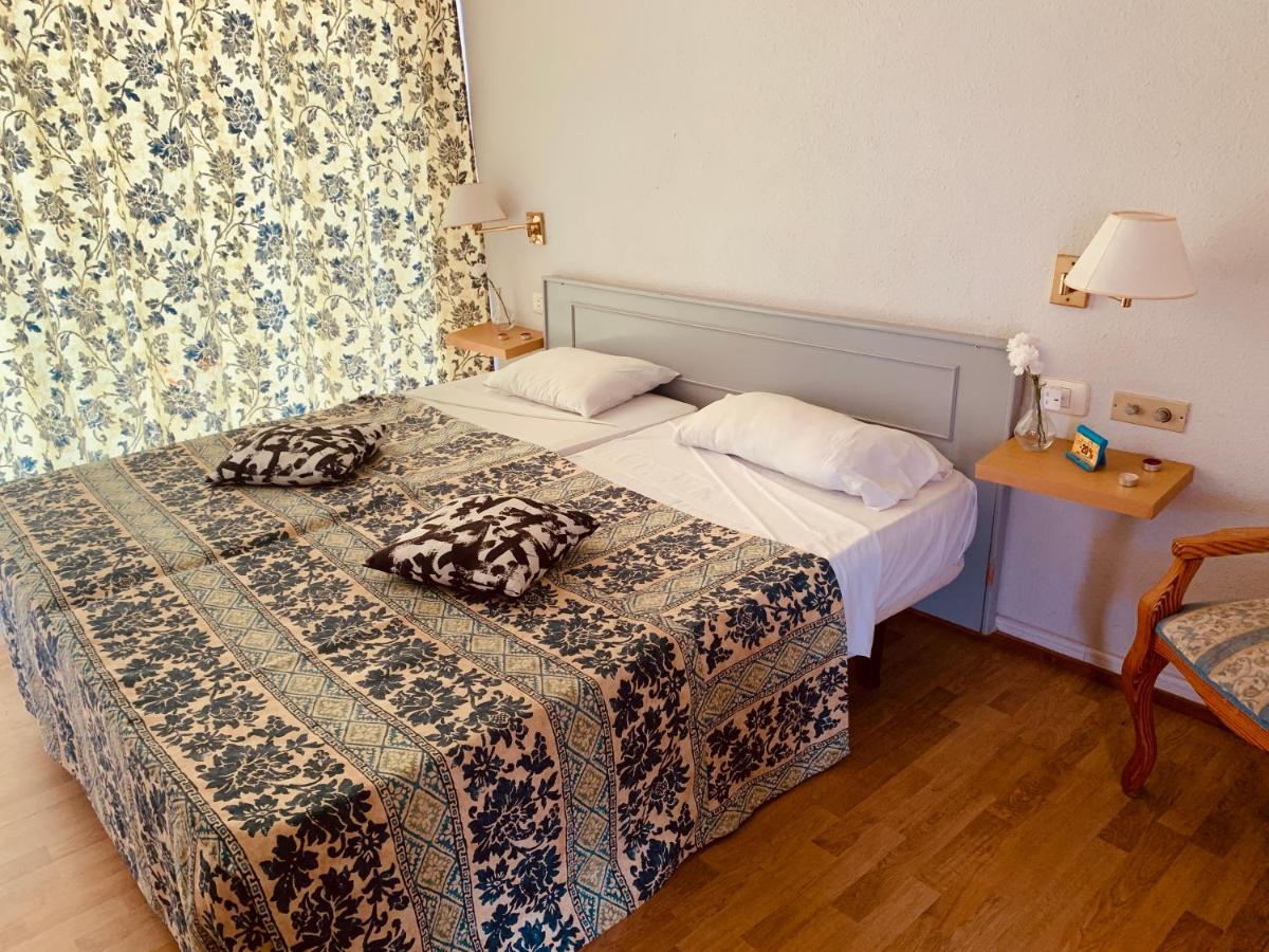 Pondemar Apartaments Vistas Playa Feñabe 外观 照片